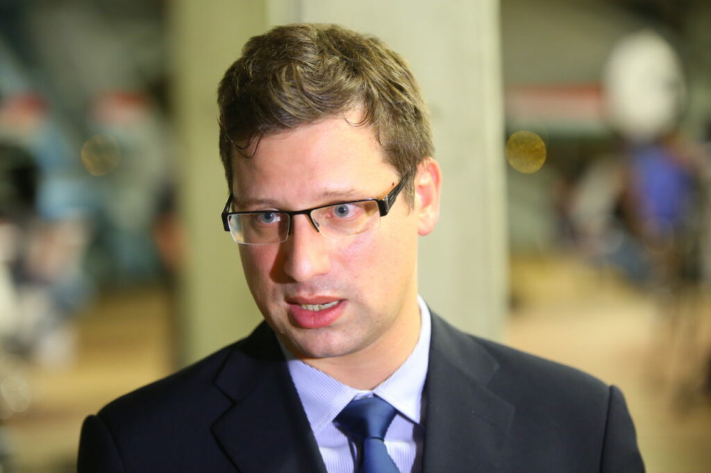 Hungarian governmental party leader crackdown on Islam